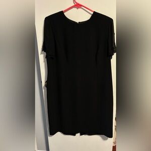 Donna Morgan Black Sheath Dress Petites 16 WP Button Back Embroidered Sleeve